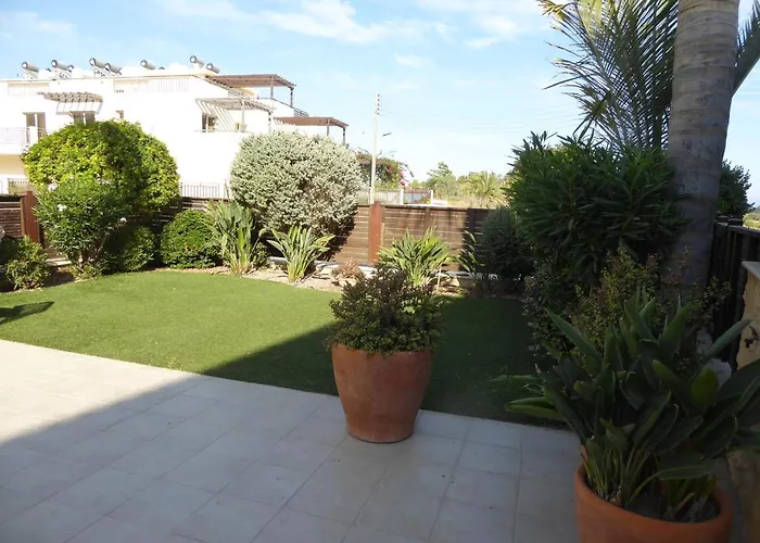 Valley Flat Tersephanou